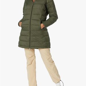 Amazon Essential Women sz XXL Lightweight Water-Resistant Hooded Puffer Coat New